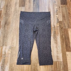 Athleta Printed Bare to Run Knicker